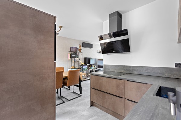 Medium property photo - W.H. Vliegenstraat 93, 3317 GS Dordrecht